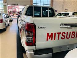 ميتسوبيشي L200